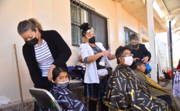 LLEVAN SERVICIOS MÉDICOS GRATUITOS A FAMILIAS DE GRANJAS MICAS A TRAVÉS DE JORNADA DE LA SALUD