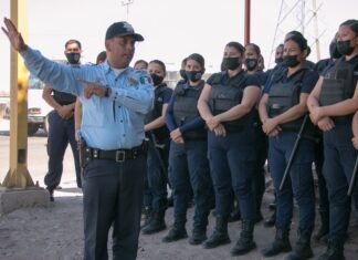 CAPACITAN A CADETES DE LA ACADEMIA DE POLICÍA EN ACTIVIDADES DE CAMPO DEL ÁREA DE TRÁNSITO