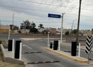 COBRO POR ESTACIONAMIENTO EN PLAZA SENDERO